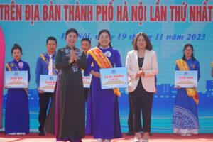 Chung khảo Hội thi “Tuyên truyền viên giỏi tuyên truyền Quy tắc ứng xử nơi công cộng” năm 2023