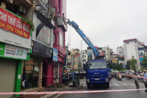 Đống Đa tăng cường công tác quản lý nhà nước về hoạt động quảng cáo, biển hiệu, quảng cáo rao vặt