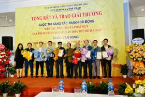 Tổng kết và trao giải thưởng Cuộc thi sáng tác tranh cổ động tuyên truyền “Gìn giữ, bảo tồn và phát huy giá trị di tích lịch sử, văn hóa Thủ đô Hà Nội” và Cuộc vận động thiết kế trang trí thành phố Hà Nội năm 2023