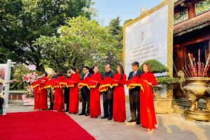 Trưng bày chuyên đề “Một số hình ảnh về di tích Quốc gia đặc biệt lịch sử- danh lam thắng cảnh hồ Hoàn Kiếm và đền Ngọc Sơn”
