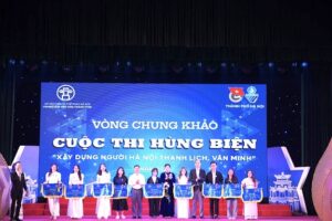  Xây dựng hình mẫu thanh niên Thủ đô thời đại mới gắn với xây dựng người Hà Nội thanh lịch, văn minh