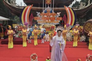 Tăng cường công tác quản lý, tổ chức các hoạt động VHTTDL và lễ hội mừng Xuân Giáp Thìn 2024