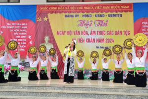Sôi nổi Ngày hội văn hóa, ẩm thực các dân tộc xã Tiến Xuân năm 2024