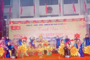 Xã Hữu Hòa: Sôi nổi chương trình văn nghệ Mừng Đảng – Mừng Xuân Giáp Thìn