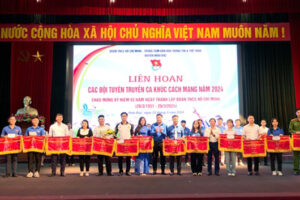 Hoài Đức tổ chức liên hoan các Đội tuyên truyền ca khúc cách mạng năm 2024