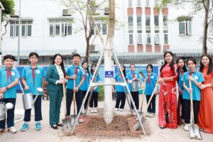 Ba Đình phát động “Tết trồng cây đời đời nhớ ơn Bác Hồ” Xuân Giáp Thìn 2024 