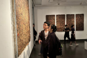 Triển lãm các tác phẩm thắng giải cuộc thi “UOB Painting of the Year” năm 2023