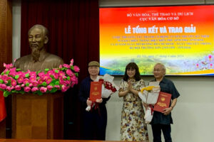 Trao giải sáng tác tranh cổ động về Chiến thắng Điện Biên Phủ và Bộ đội Trường Sơn