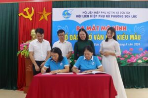 Ra mắt mô hình “Tổ dân phố văn hóa kiểu mẫu” tại phường Sơn Lộc