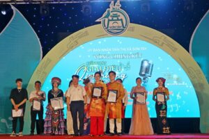 Chung kết cuộc thi Tiếng hát giai điệu quê hương thị xã Sơn Tây mở rộng năm 2024.