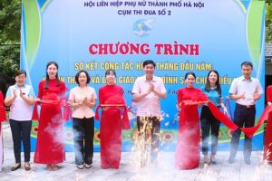 Cán bộ, hội viên phụ nữ Cụm thi đua số 2 lan tỏa nếp sống văn minh đô thị