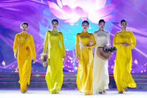 Lễ hội Áo dài du lịch Hà Nội 2024