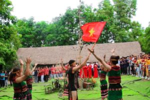 Trải nghiệm và khám phá mùa hè ở Làng Văn hóa