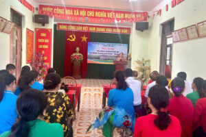 Phụ nữ Phúc Thọ đẩy mạnh hoạt động tuyên truyền “Quy tắc ứng xử nơi công cộng”
