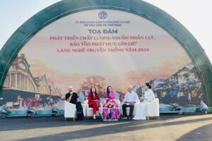 Tọa đàm “Phát triển nguồn nhân lực, bảo tồn, phát huy, gìn giữ làng nghề truyền thống năm 2024”