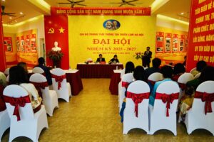 Đại hội Chi bộ Trung tâm Thông tin Triển lãm Hà Nội nhiệm kỳ 2025-2027 thành công tốt đẹp