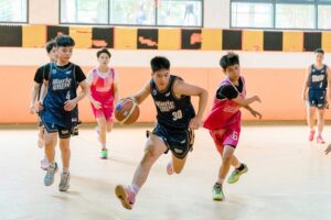 Sôi nổi Giải bóng rổ học sinh quận Nam Từ Liêm năm học 2024 – 2025