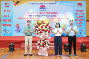 Giải cầu lông quận Long Biên mở rộng năm 2025