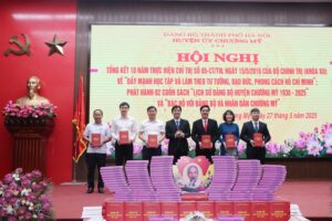 Phát hành hai cuốn sách “Lịch sử Đảng bộ huyện Chương Mỹ 1930 – 2025” và  “Bác Hồ với Đảng bộ và nhân dân Chương Mỹ”