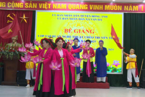 Vân Hà bế giảng lớp tập huấn nghệ thuật chèo truyền thống năm 2025