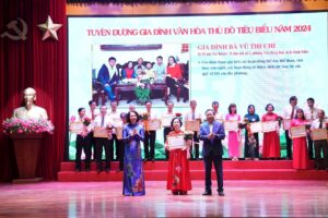 Hà Nội tuyên dương 80 Gia đình Văn hóa tiêu biểu nhân ngày Gia đình Việt Nam