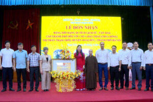 Chùa Bảo Tháp, thị trấn Trạm Trôi, huyện Hoài Đức đón nhận Bằng xếp hạng Di tích lịch sử – văn hoá cấp thành phố