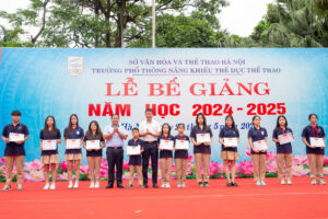  Trường Phổ thông Năng khiếu TDTT bế giảng năm học 2024-2025: Ấm áp tình thầy trò