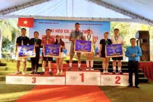 Hơn 1000 vận động viên tham gia Giải Kéo co, Pickleball công nhân, viên chức lao động huyện Thạch Thất năm 2025