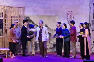 Chương trình “Bác Hồ – Một tình yêu bao la” chào mừng Đại hội XIV của Đảng