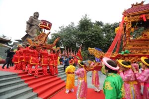 Ban hành Bộ tiêu chí về xây dựng hệ thống các chuẩn mực, giá trị văn hóa sống xanh, lối sống xanh gắn với các giá trị văn hóa truyền thống