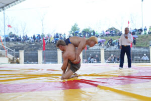 Giải vật dân tộc mừng Đảng, mừng Xuân Bính Ngọ 2026 xã Đan Phượng thành công tốt đẹp