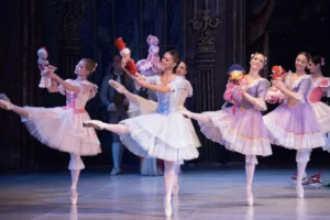 Nhà hát ballet Nga biểu diễn hai kiệt tác kinh điển tại Hà Nội