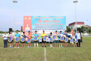 Khai mạc Giải bóng đá thiếu niên, nhi đồng hè xã Bất Bạt năm 2026