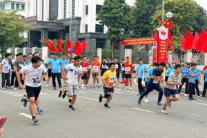 Tây Tựu: Sôi nổi Ngày chạy Olympic vì sức khoẻ toàn dân và Giải chạy Báo Hànộimới năm 2026