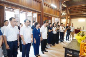 Xã Thường Tín dâng hương tưởng nhớ 584 năm ngày mất của Anh hùng dân tộc, Danh nhân văn hóa thế giới Nguyễn Trãi